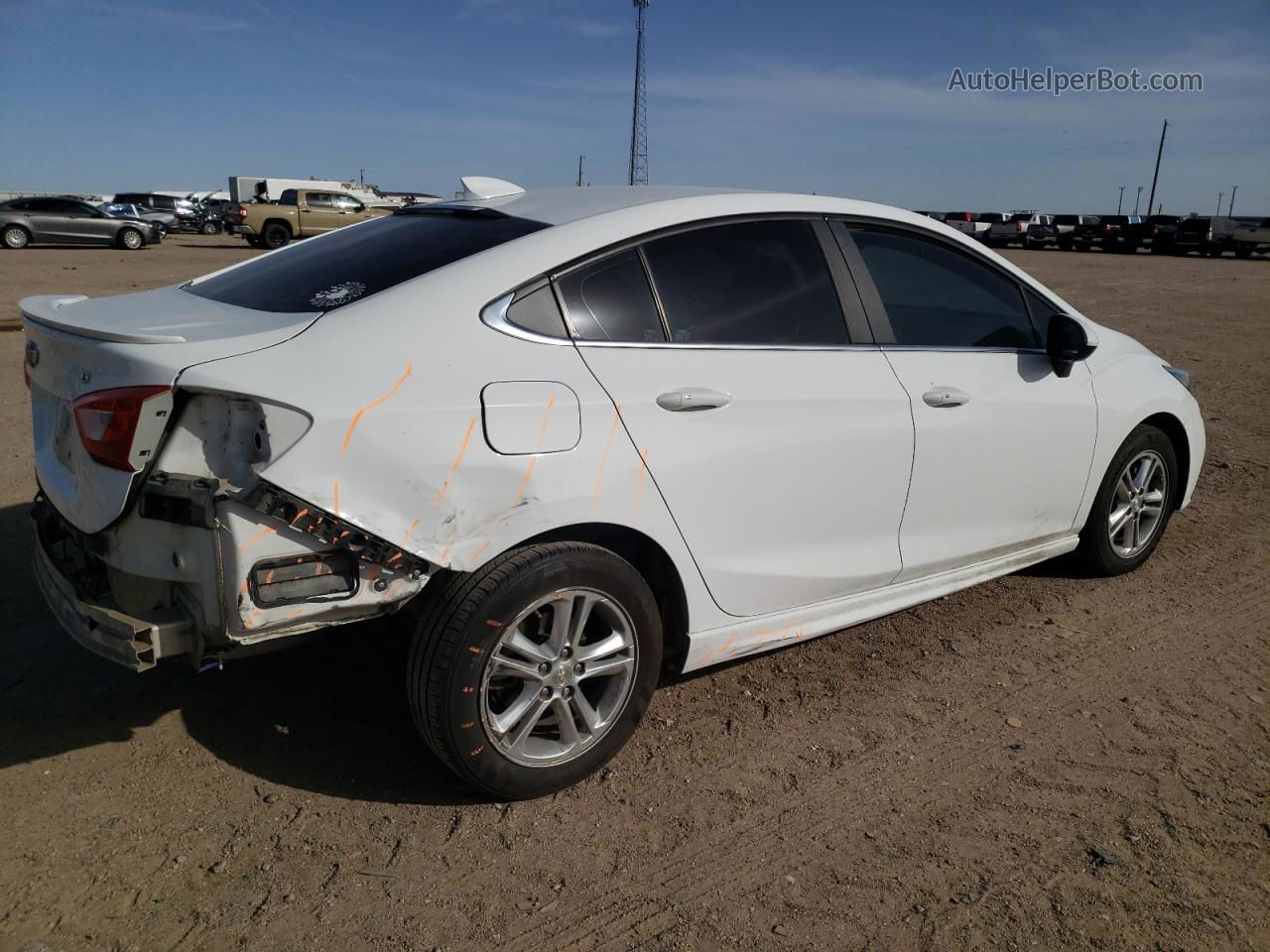 2017 Chevrolet Cruze Lt White vin: 1G1BE5SM0H7261423