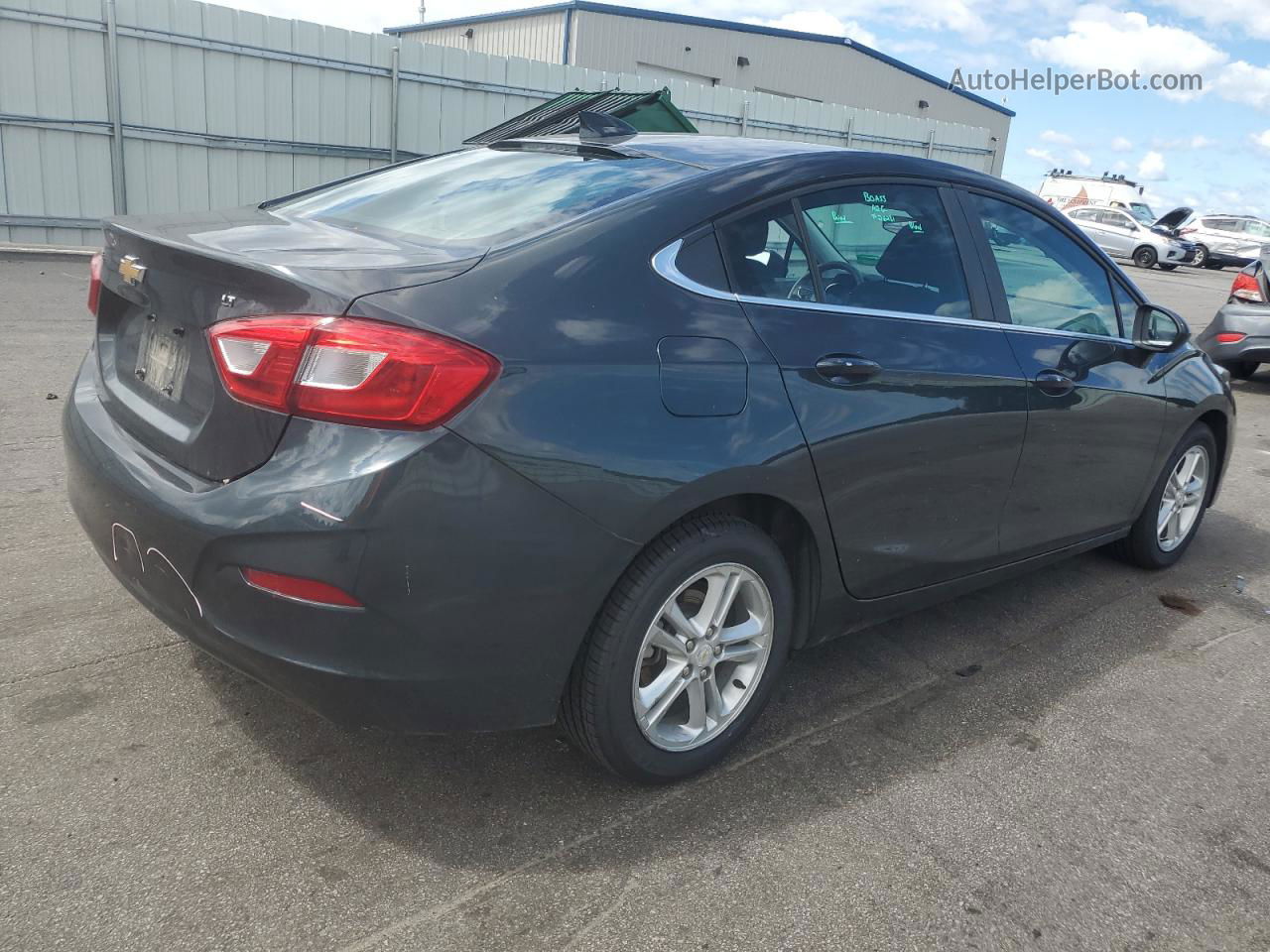 2018 Chevrolet Cruze Lt Gray vin: 1G1BE5SM0J7100219