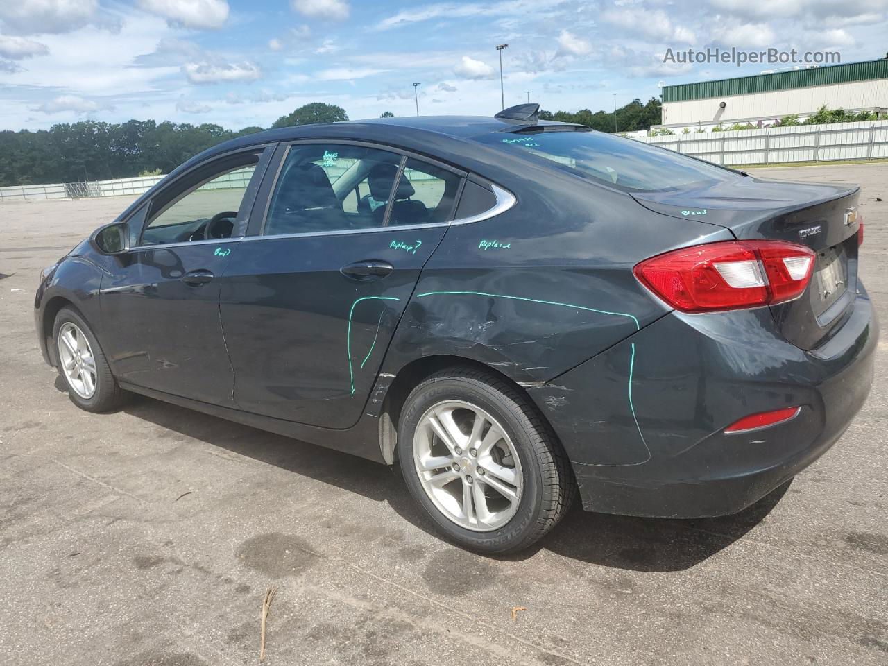 2018 Chevrolet Cruze Lt Серый vin: 1G1BE5SM0J7100219