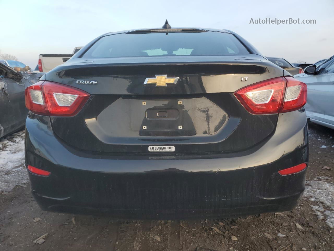 2018 Chevrolet Cruze Lt Черный vin: 1G1BE5SM0J7200076