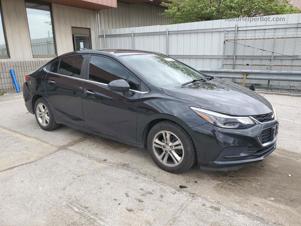 2017 Chevrolet Cruze Lt Black vin: 1G1BE5SM1H7201652