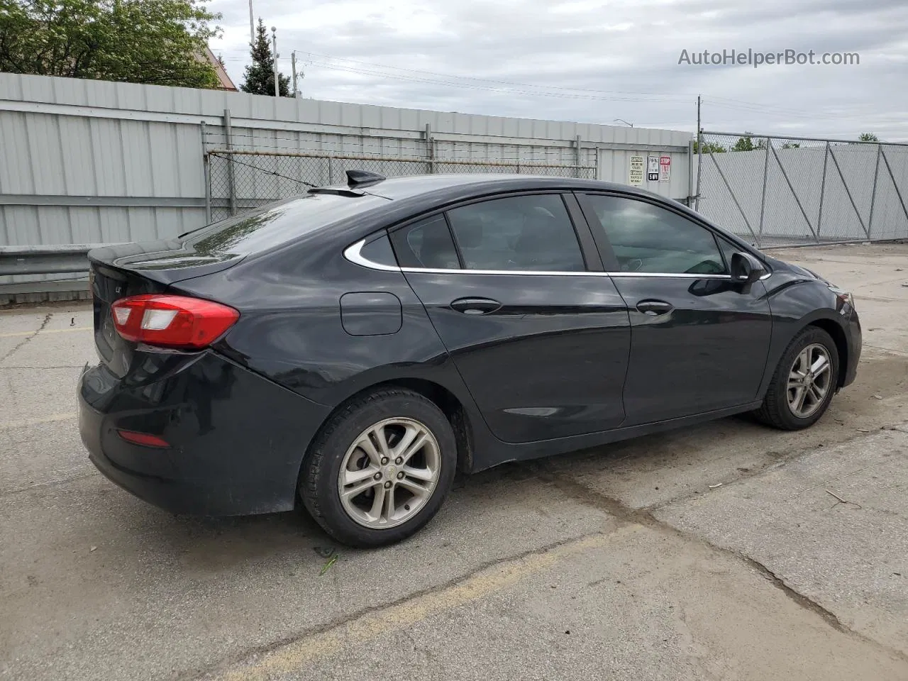 2017 Chevrolet Cruze Lt Черный vin: 1G1BE5SM1H7201652