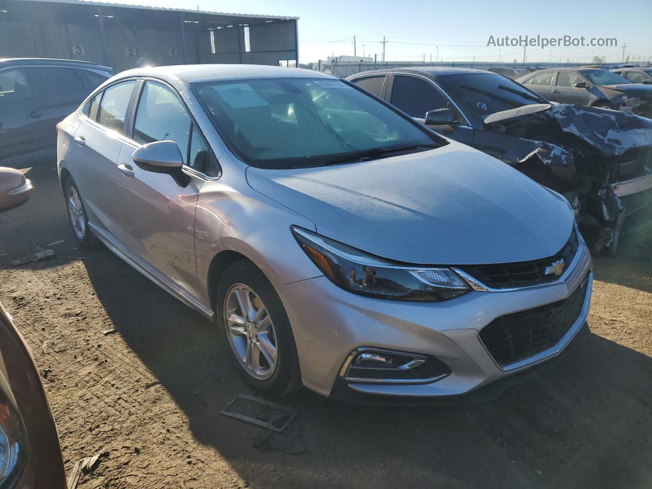 2017 Chevrolet Cruze Lt Серебряный vin: 1G1BE5SM1H7261625