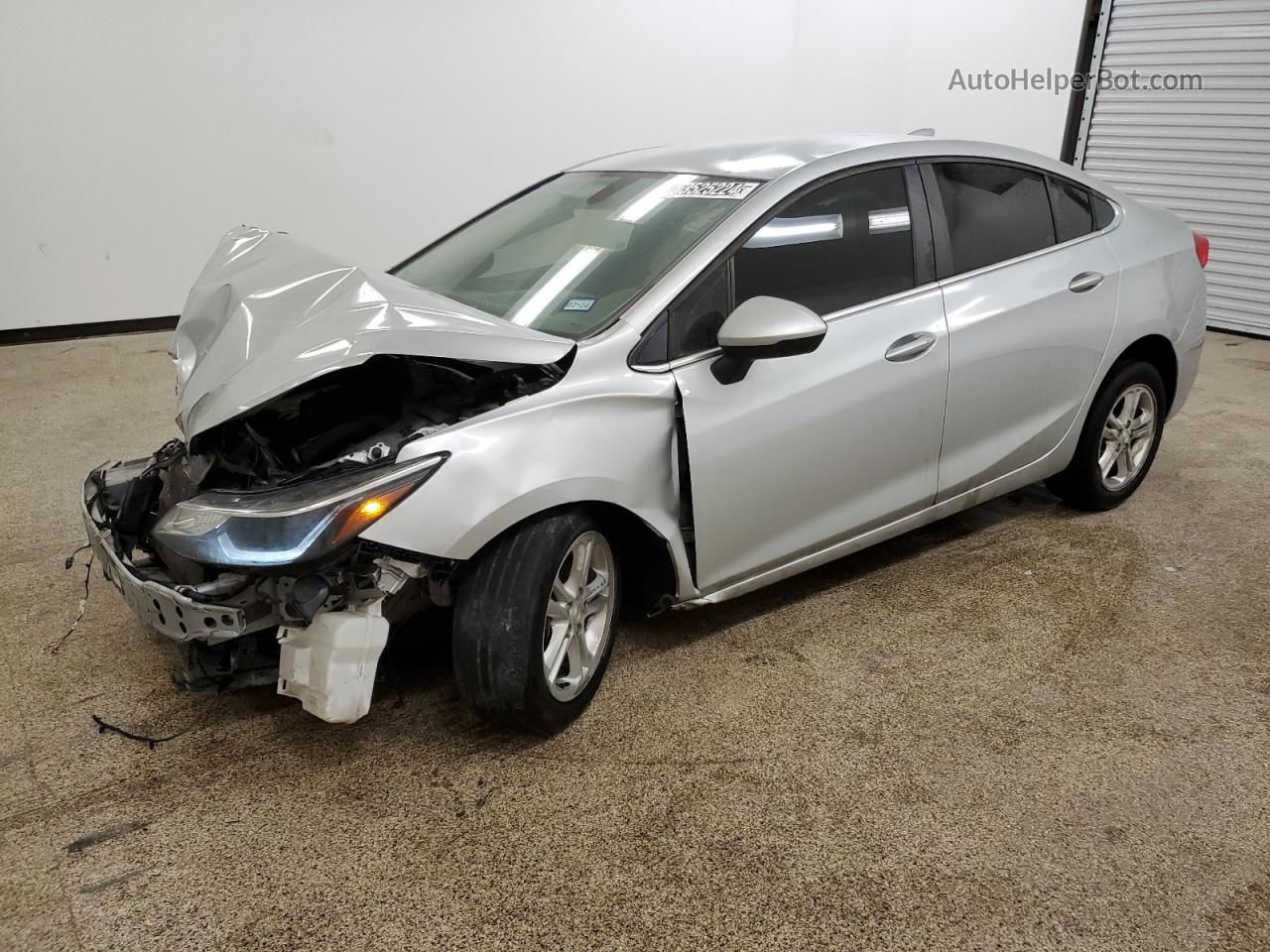 2018 Chevrolet Cruze Lt Silver vin: 1G1BE5SM1J7166620