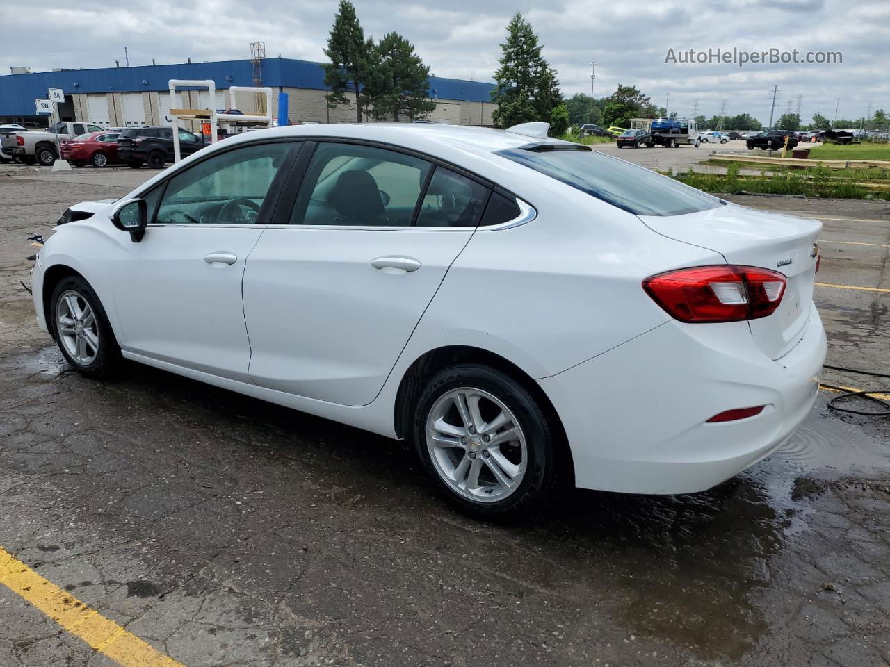 2018 Chevrolet Cruze Lt White vin: 1G1BE5SM1J7188830