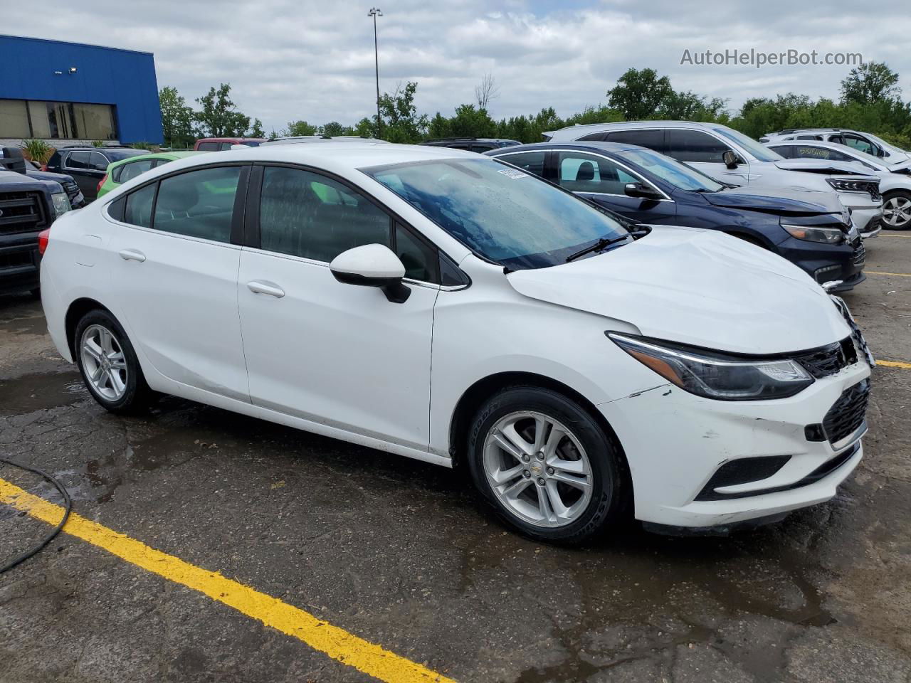 2018 Chevrolet Cruze Lt White vin: 1G1BE5SM1J7188830