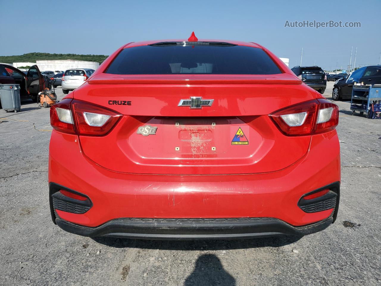 2018 Chevrolet Cruze Lt Red vin: 1G1BE5SM1J7210082