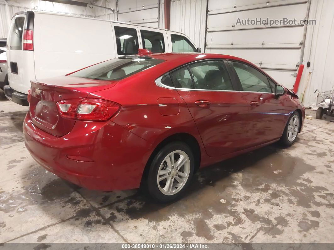 2018 Chevrolet Cruze Lt Auto Red vin: 1G1BE5SM1J7231952