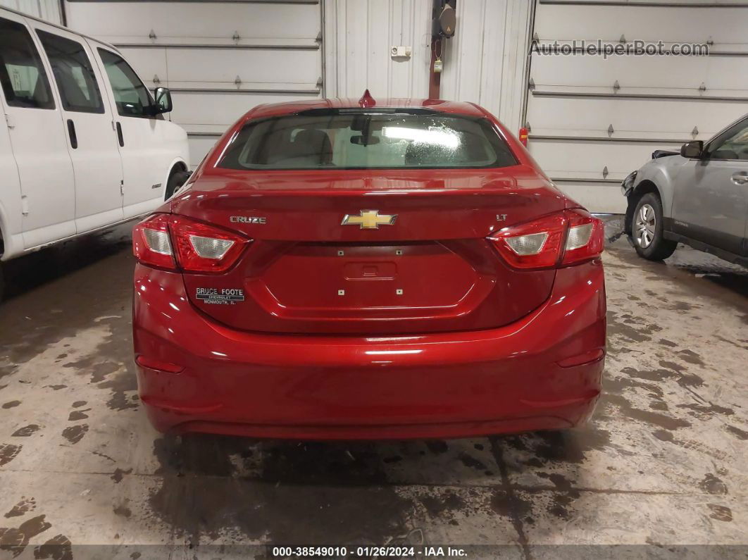 2018 Chevrolet Cruze Lt Auto Red vin: 1G1BE5SM1J7231952