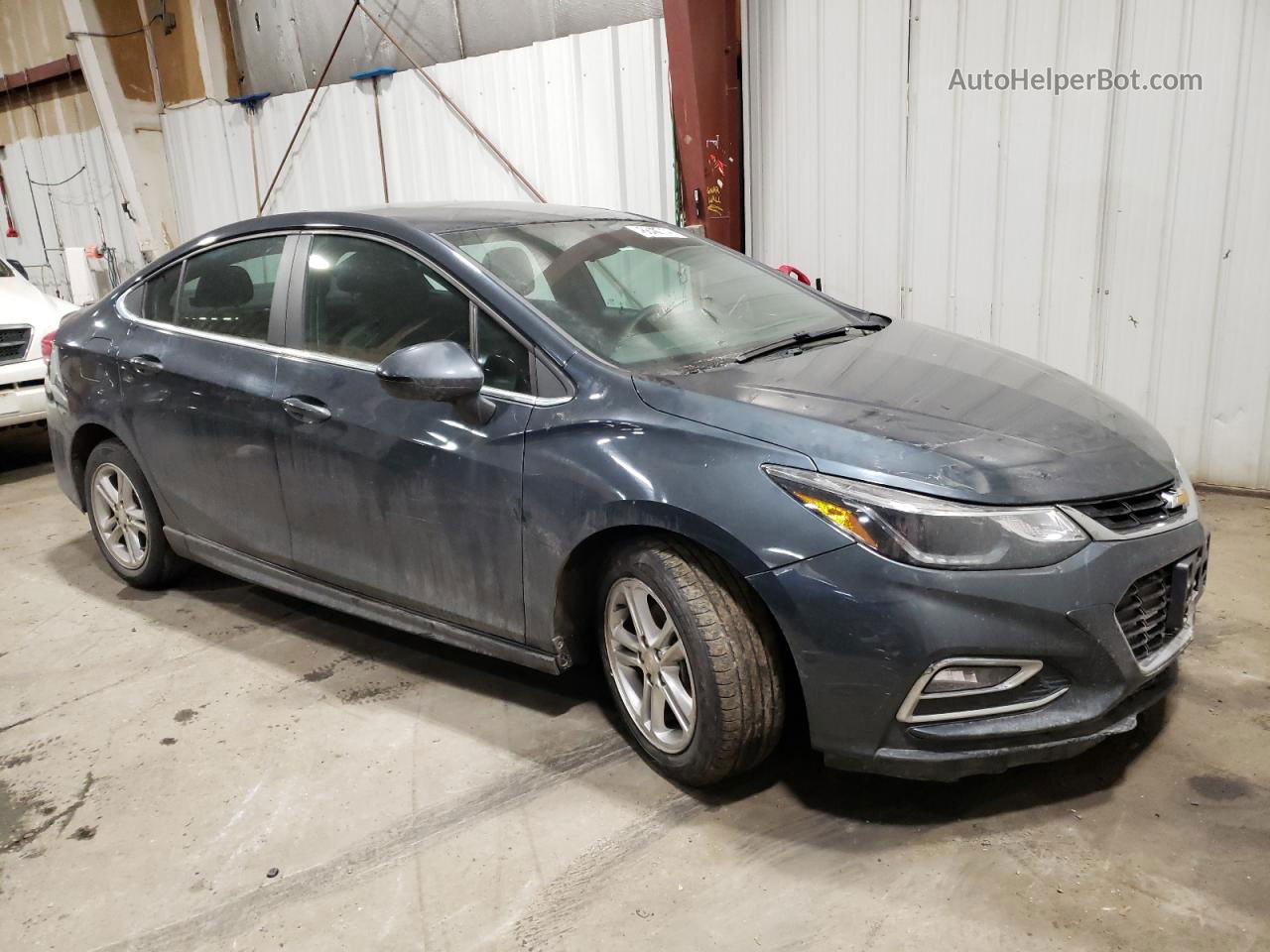 2017 Chevrolet Cruze Lt Угольный vin: 1G1BE5SM2H7137007