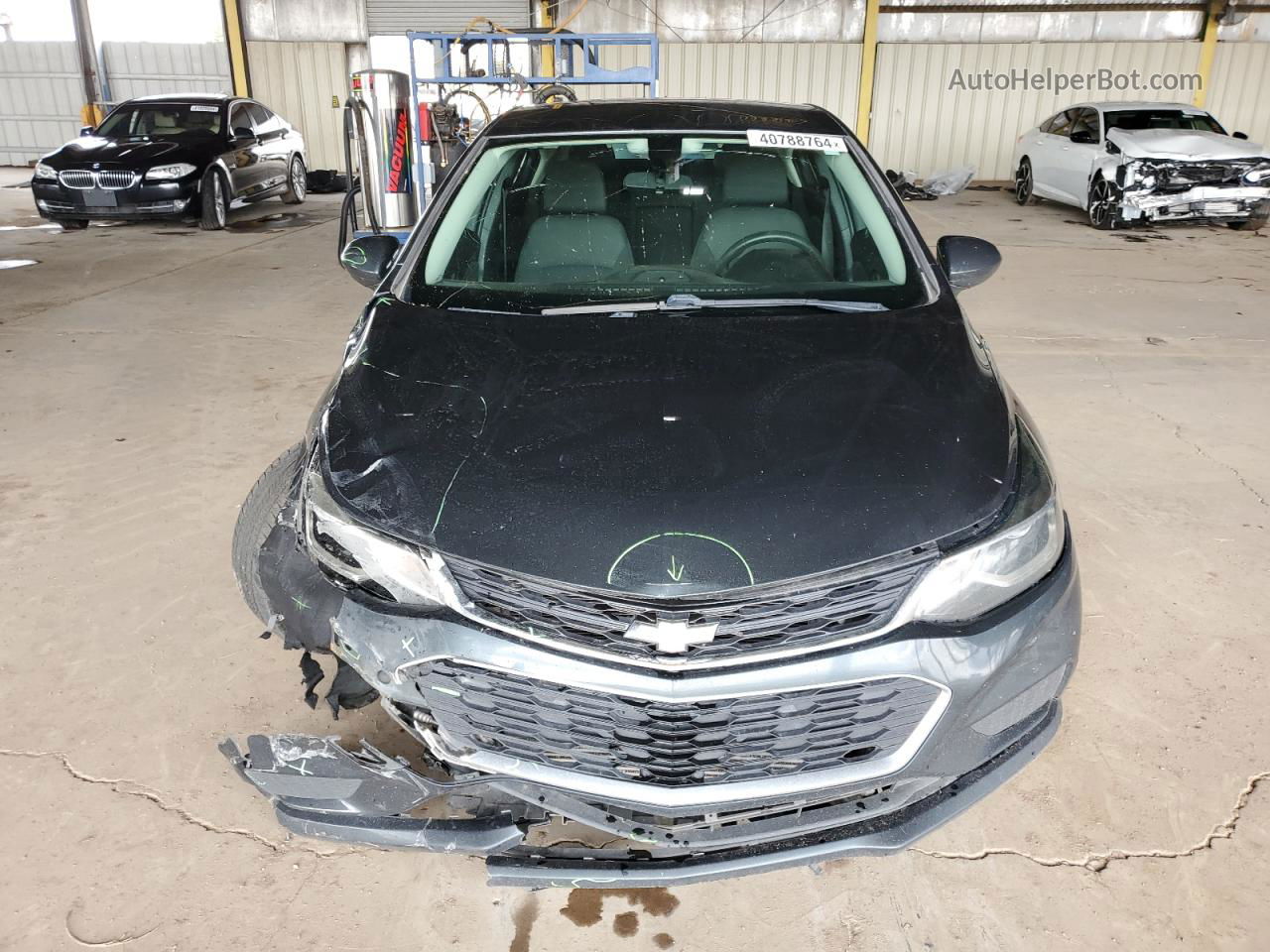 2018 Chevrolet Cruze Lt Серый vin: 1G1BE5SM2J7116213