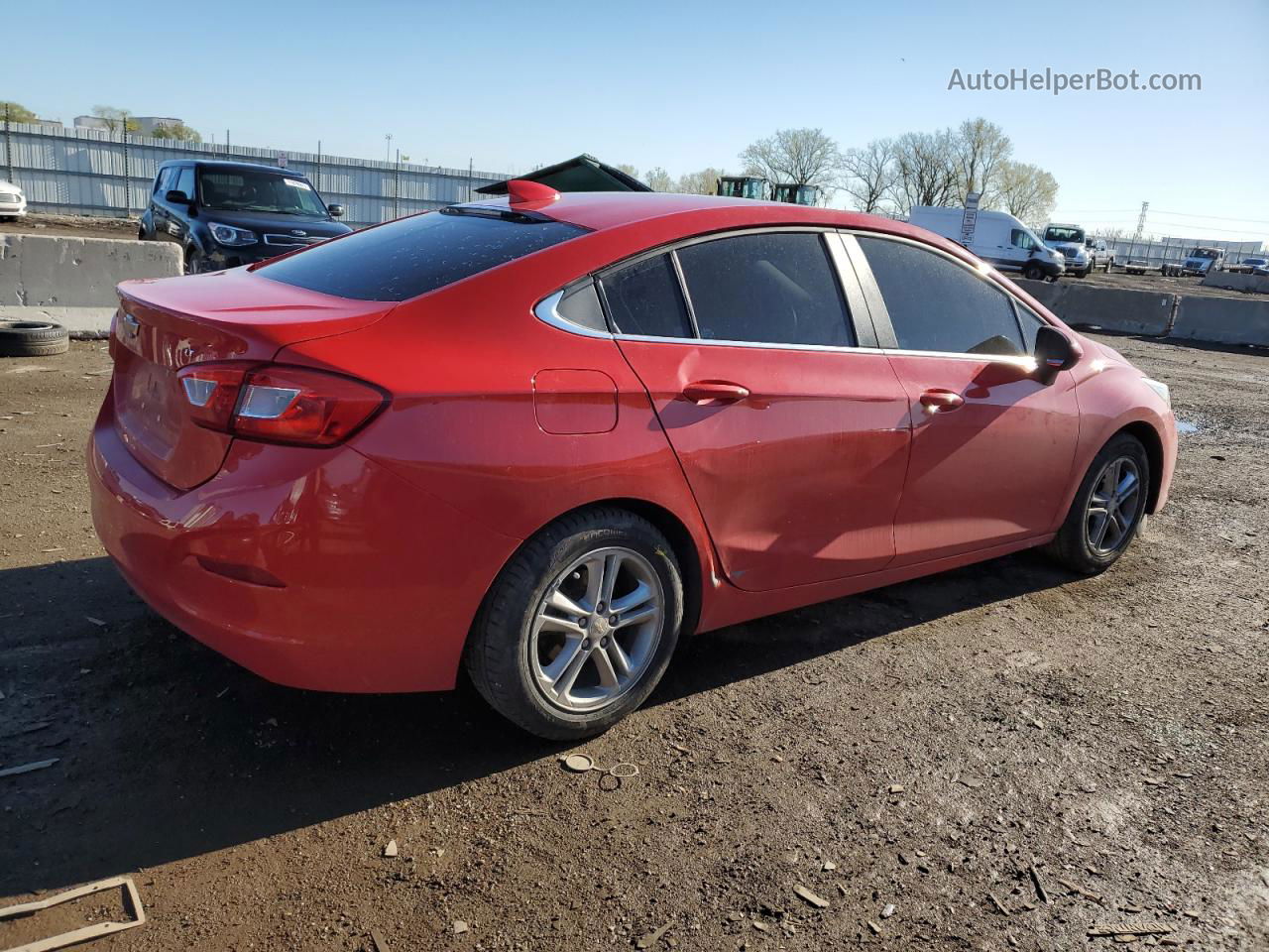 2018 Chevrolet Cruze Lt Red vin: 1G1BE5SM2J7128555