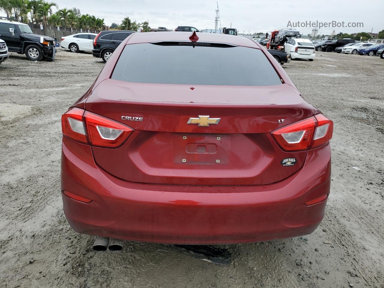 2018 Chevrolet Cruze Lt Red vin: 1G1BE5SM2J7138129