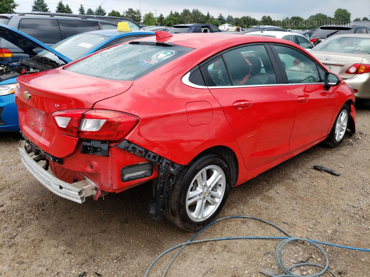 2018 Chevrolet Cruze Lt Red vin: 1G1BE5SM2J7165640