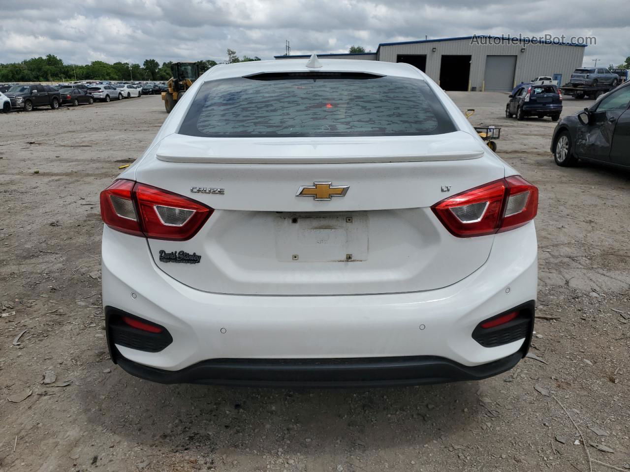 2018 Chevrolet Cruze Lt White vin: 1G1BE5SM2J7228199