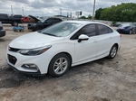 2018 Chevrolet Cruze Lt Белый vin: 1G1BE5SM2J7228199