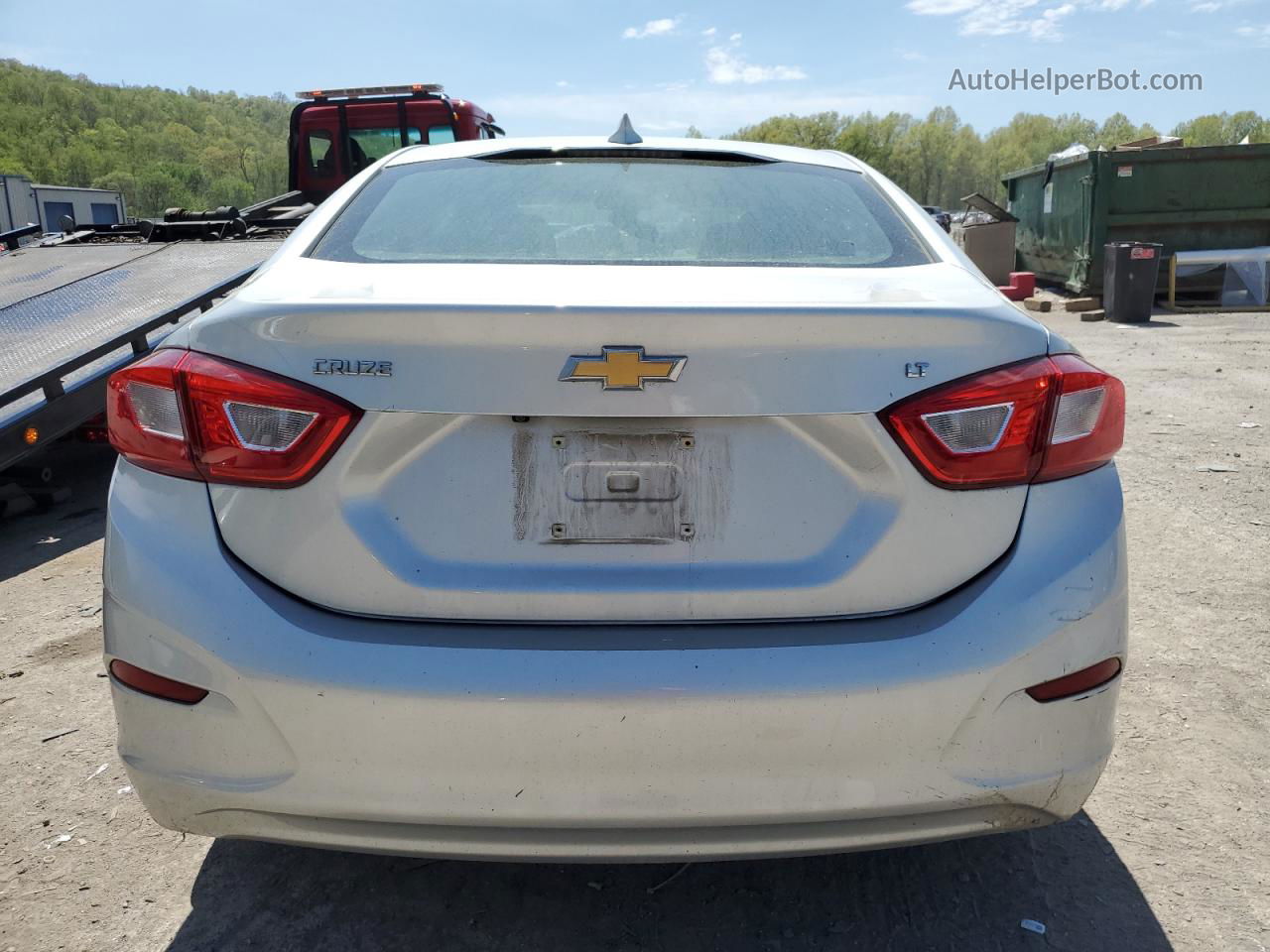 2018 Chevrolet Cruze Lt Silver vin: 1G1BE5SM3J7177974