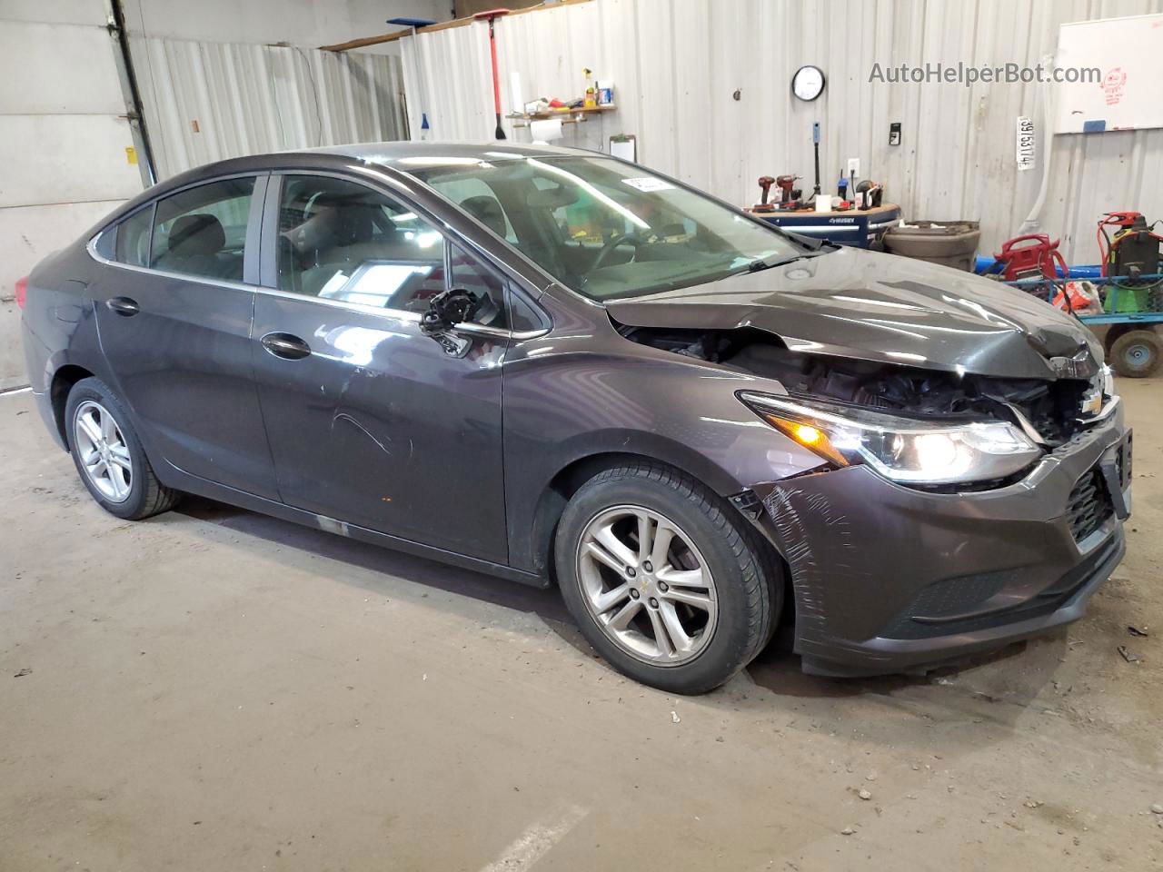 2017 Chevrolet Cruze Lt Gray vin: 1G1BE5SM4H7168274