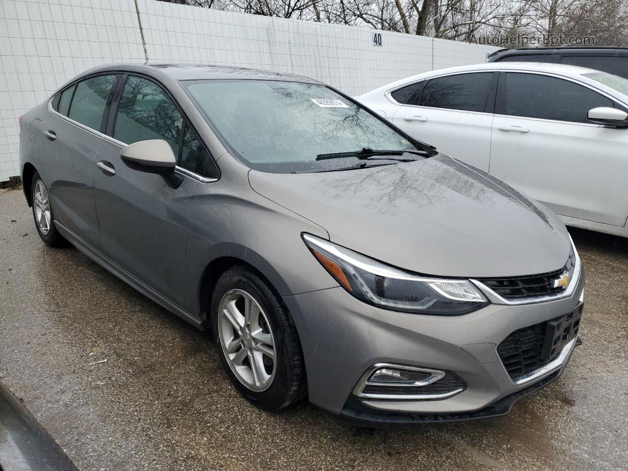 2018 Chevrolet Cruze Lt Gray vin: 1G1BE5SM4J7154283