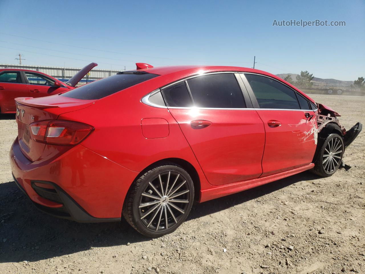 2018 Chevrolet Cruze Lt Red vin: 1G1BE5SM4J7226793