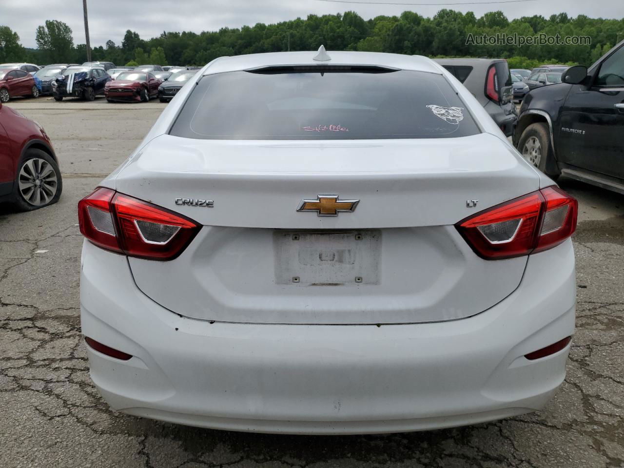 2018 Chevrolet Cruze Lt White vin: 1G1BE5SM4J7234781