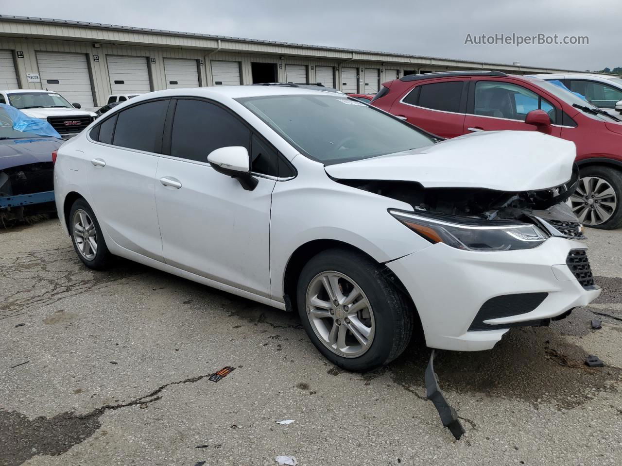 2018 Chevrolet Cruze Lt White vin: 1G1BE5SM4J7234781