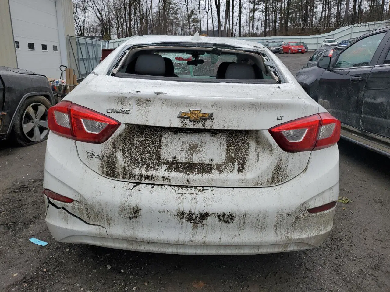 2018 Chevrolet Cruze Lt White vin: 1G1BE5SM5J7109904