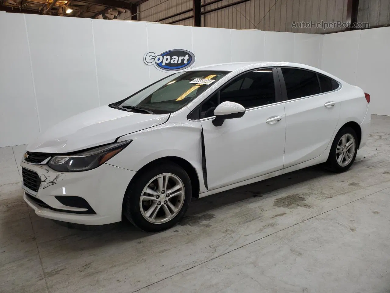 2018 Chevrolet Cruze Lt White vin: 1G1BE5SM5J7116920