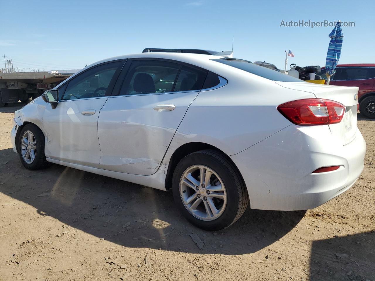 2018 Chevrolet Cruze Lt White vin: 1G1BE5SM5J7118473