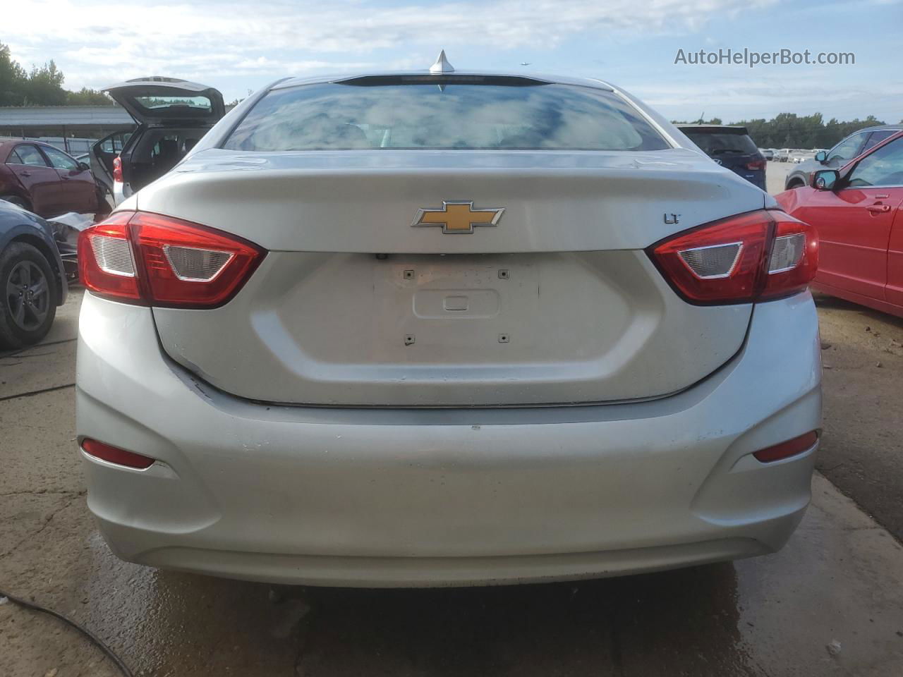 2018 Chevrolet Cruze Lt Silver vin: 1G1BE5SM5J7170976