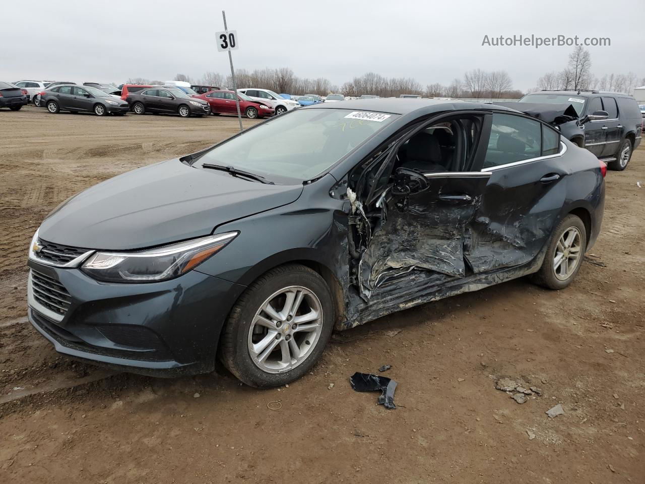 2018 Chevrolet Cruze Lt Gray vin: 1G1BE5SM5J7194095