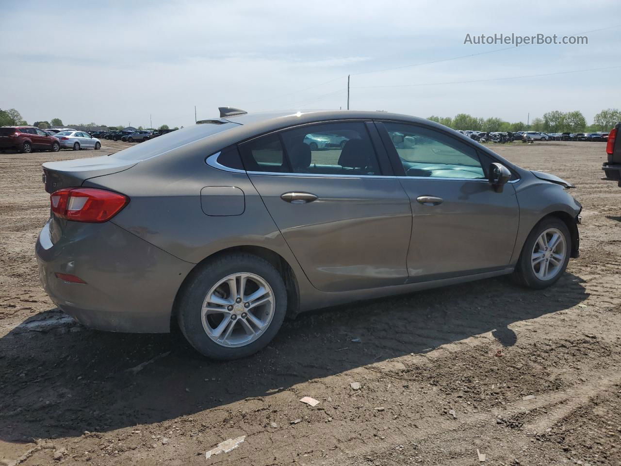 2018 Chevrolet Cruze Lt Gray vin: 1G1BE5SM5J7204382