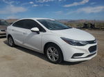 2018 Chevrolet Cruze Lt Белый vin: 1G1BE5SM5J7223577