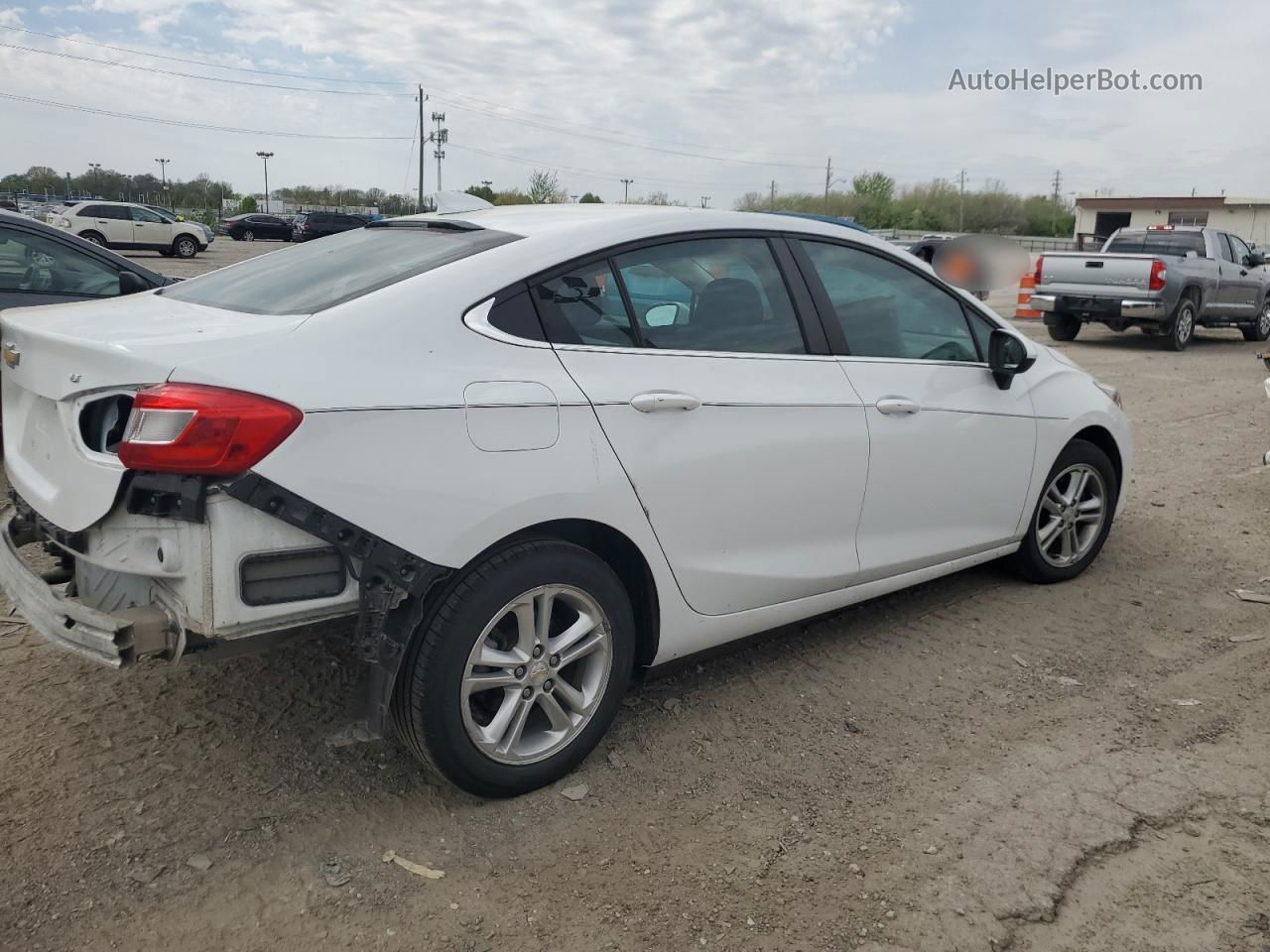 2017 Chevrolet Cruze Lt White vin: 1G1BE5SM6H7109744