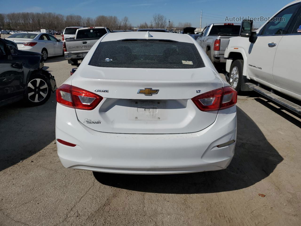 2018 Chevrolet Cruze Lt White vin: 1G1BE5SM6J7124198