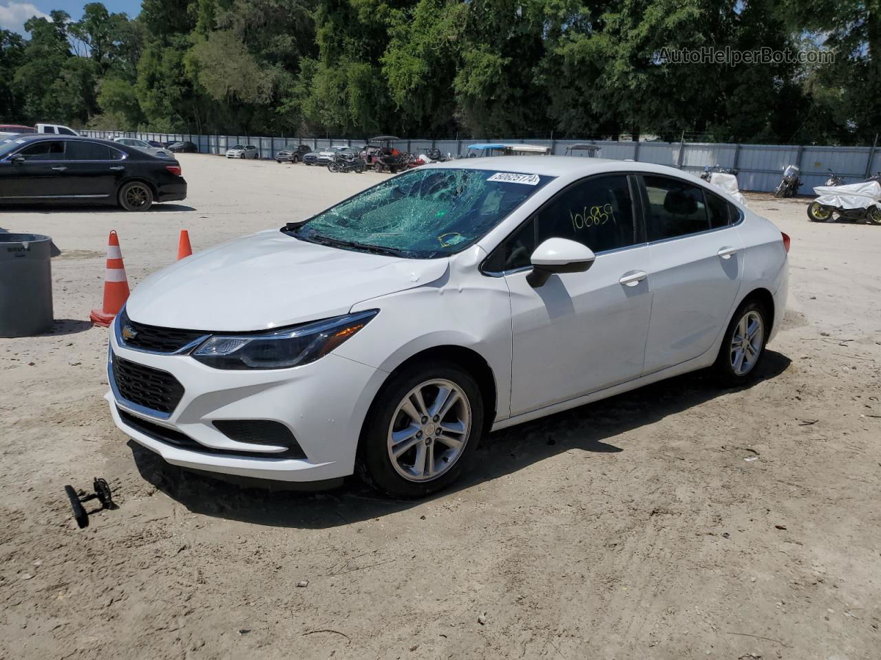 2017 Chevrolet Cruze Lt White vin: 1G1BE5SM7H7102124