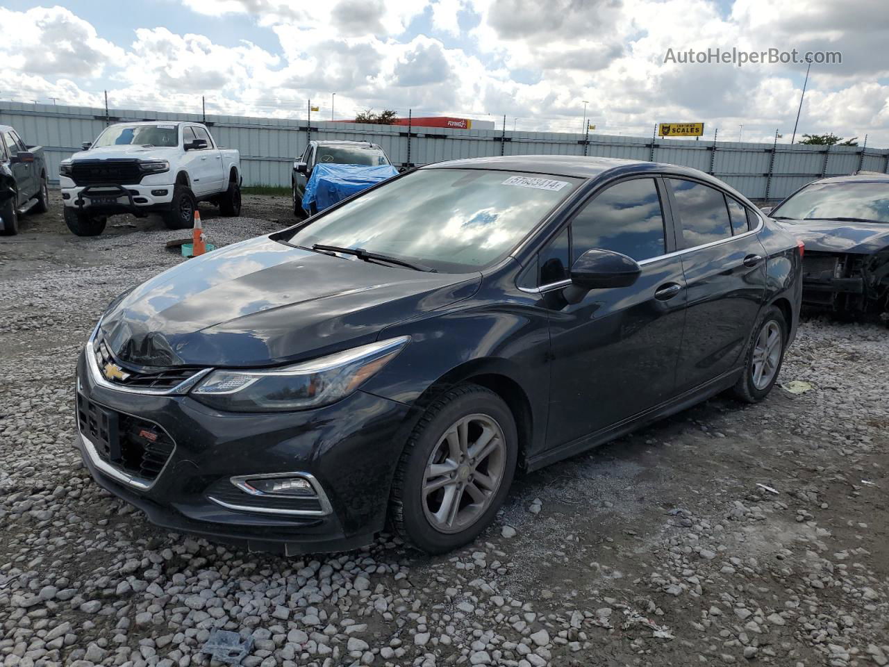 2017 Chevrolet Cruze Lt Black vin: 1G1BE5SM7H7184033