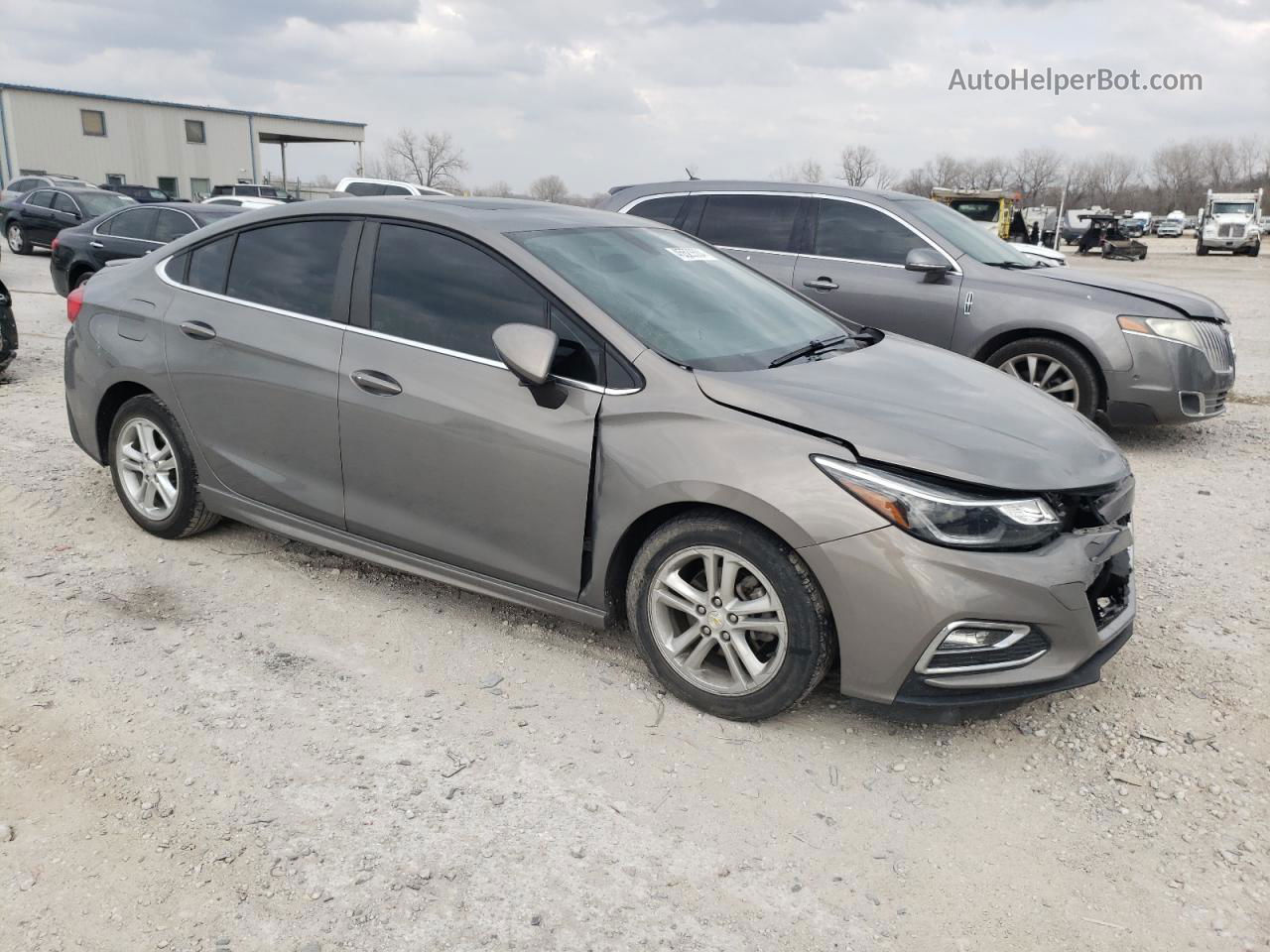 2018 Chevrolet Cruze Lt Gray vin: 1G1BE5SM7J7124646