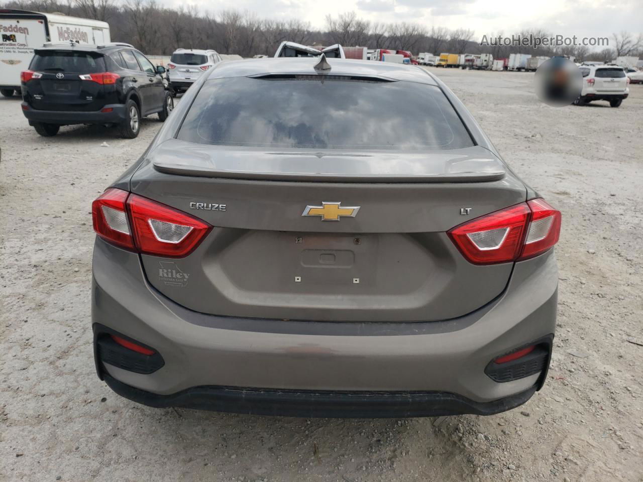 2018 Chevrolet Cruze Lt Gray vin: 1G1BE5SM7J7124646