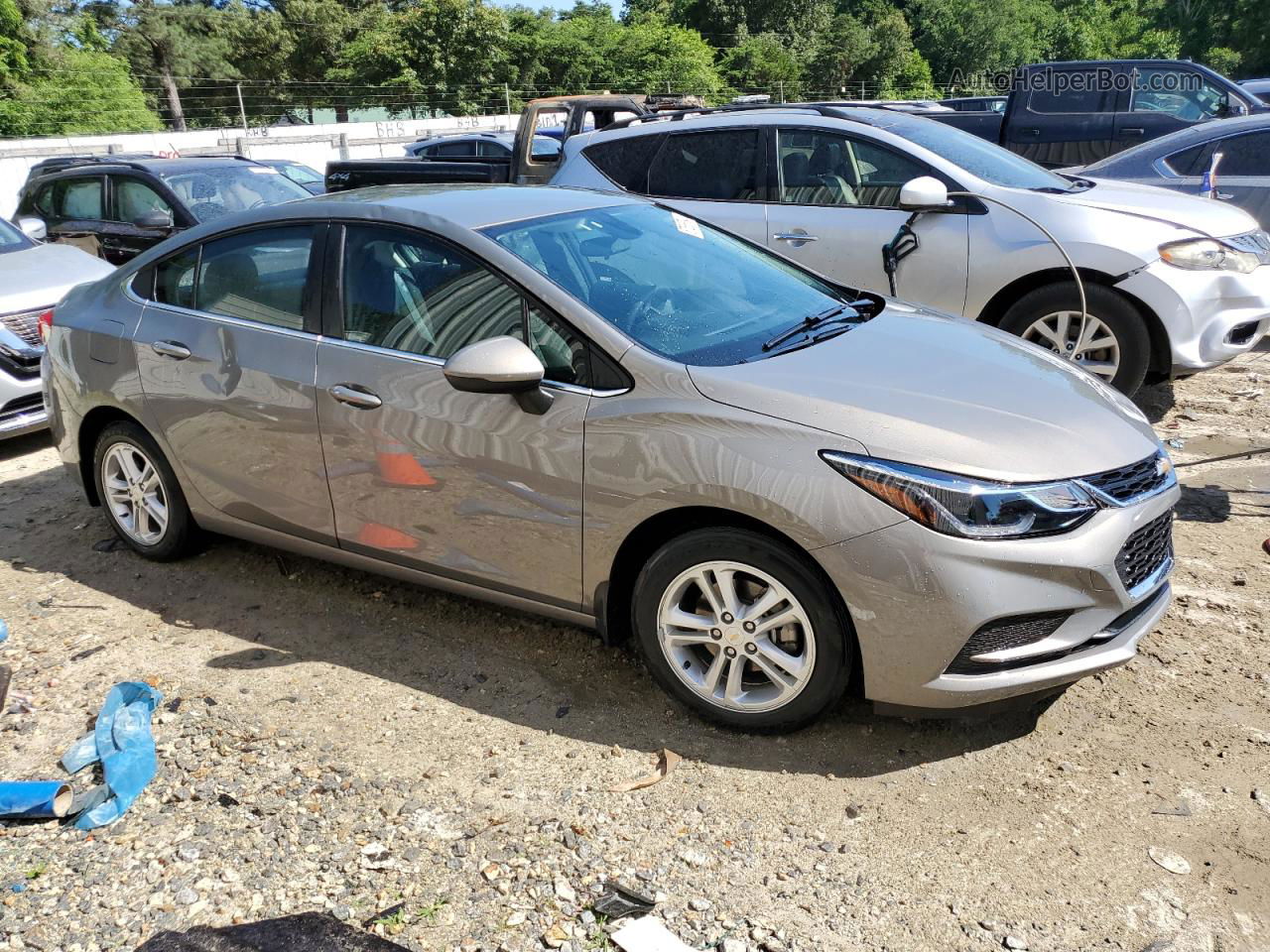 2018 Chevrolet Cruze Lt Gray vin: 1G1BE5SM7J7245578