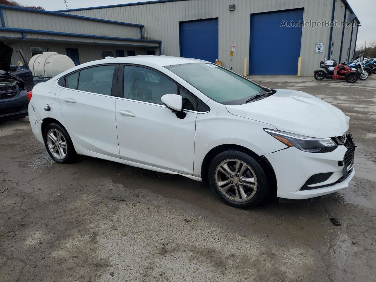 2017 Chevrolet Cruze Lt White vin: 1G1BE5SM8H7103136