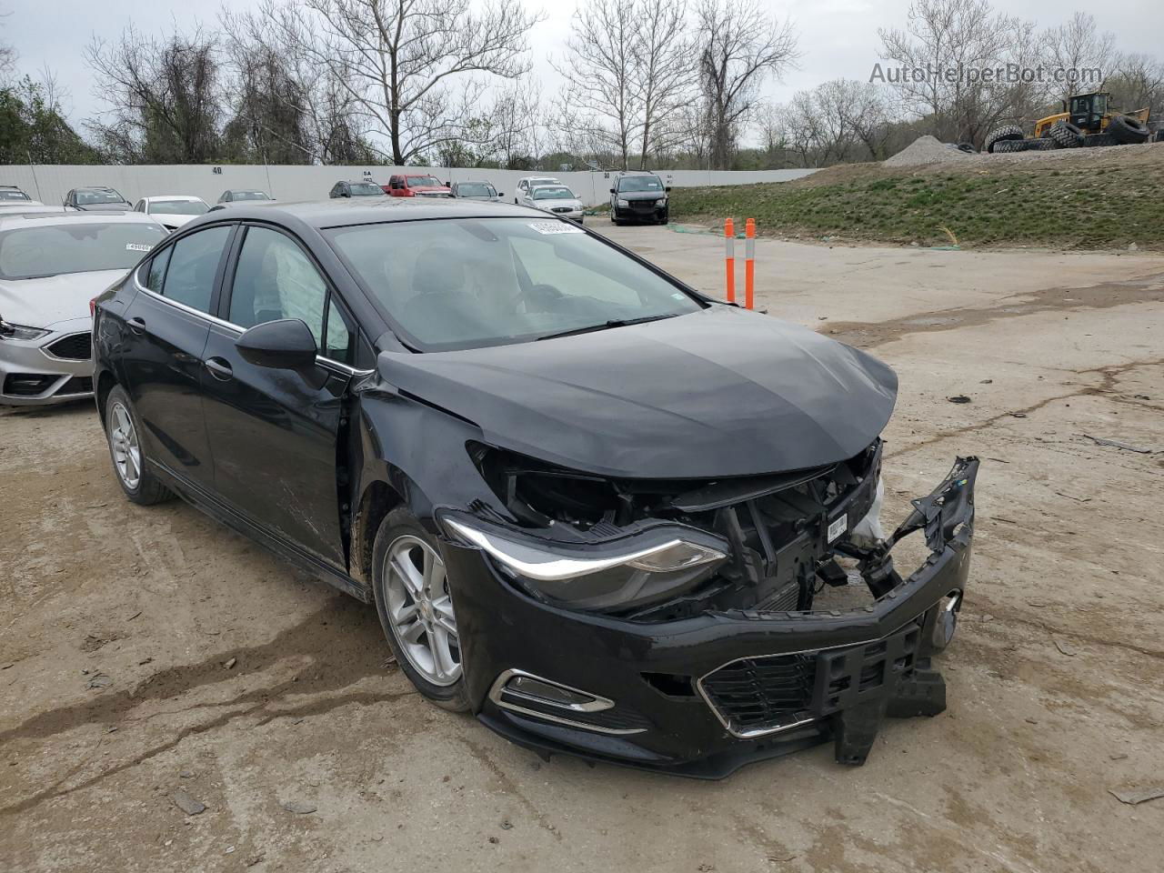 2017 Chevrolet Cruze Lt Черный vin: 1G1BE5SM8H7207917