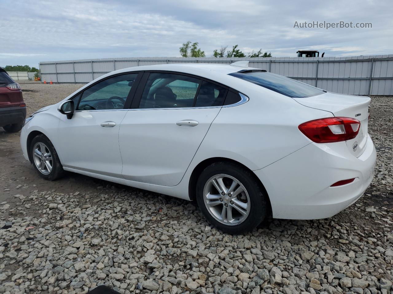 2017 Chevrolet Cruze Lt White vin: 1G1BE5SM8H7212261