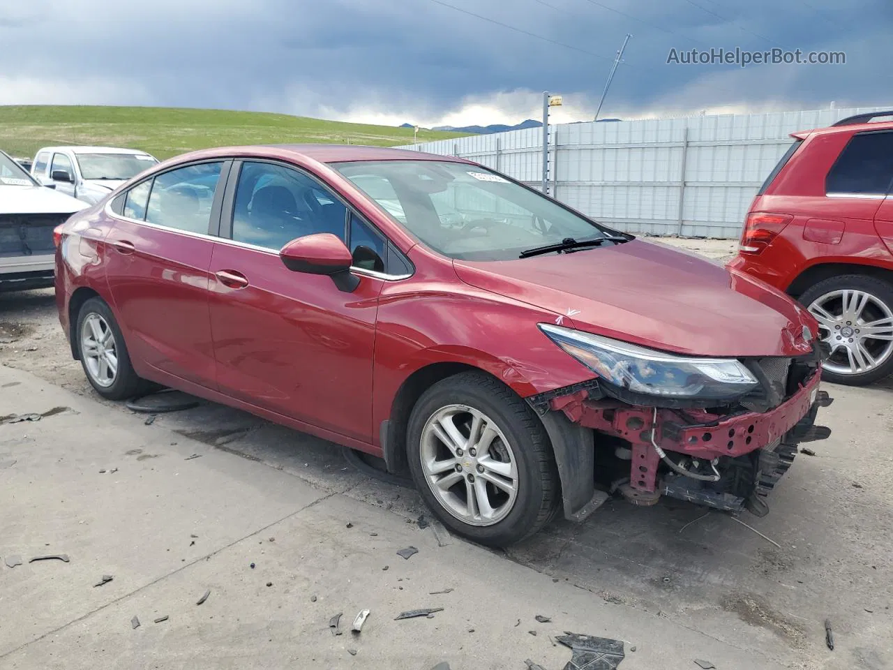 2017 Chevrolet Cruze Lt Red vin: 1G1BE5SM8H7219159