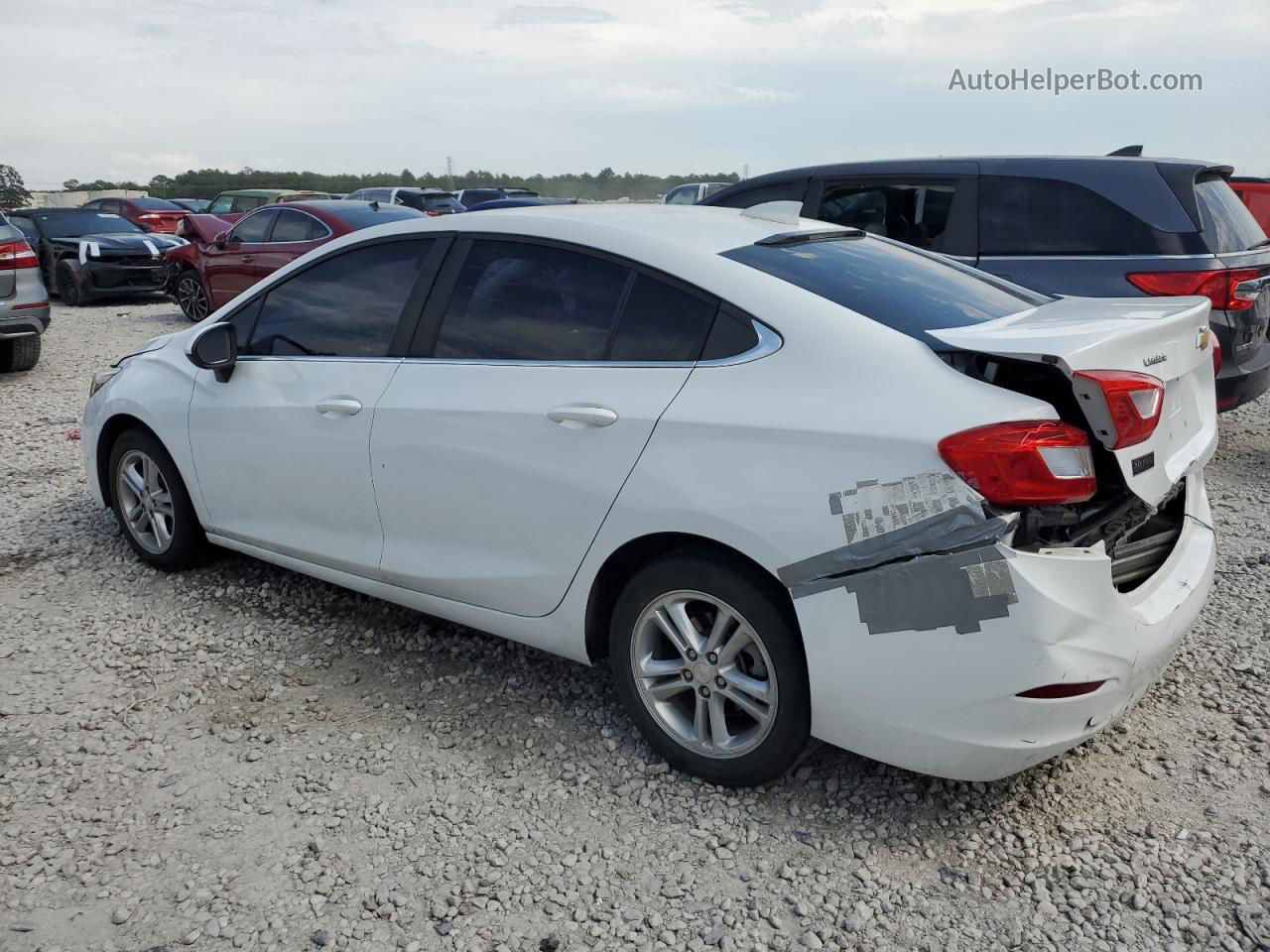 2017 Chevrolet Cruze Lt White vin: 1G1BE5SM8H7228346