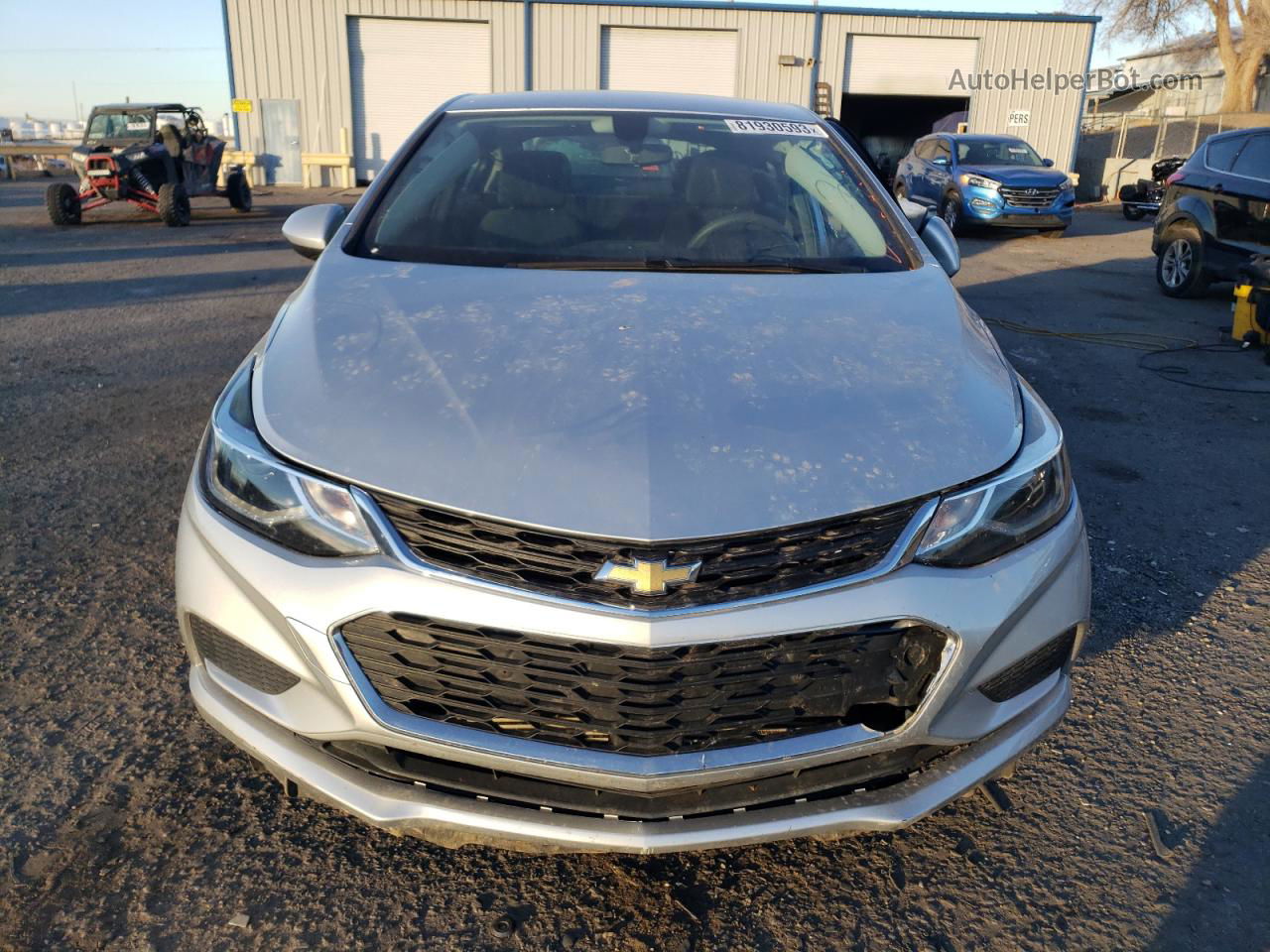 2018 Chevrolet Cruze Lt Серебряный vin: 1G1BE5SM8J7226845