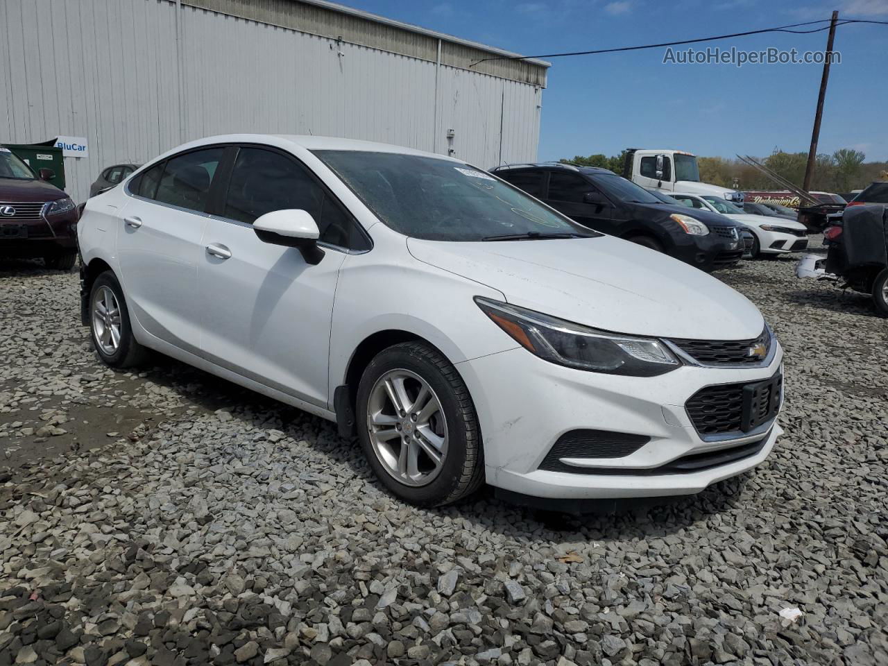 2017 Chevrolet Cruze Lt White vin: 1G1BE5SM9H7120186