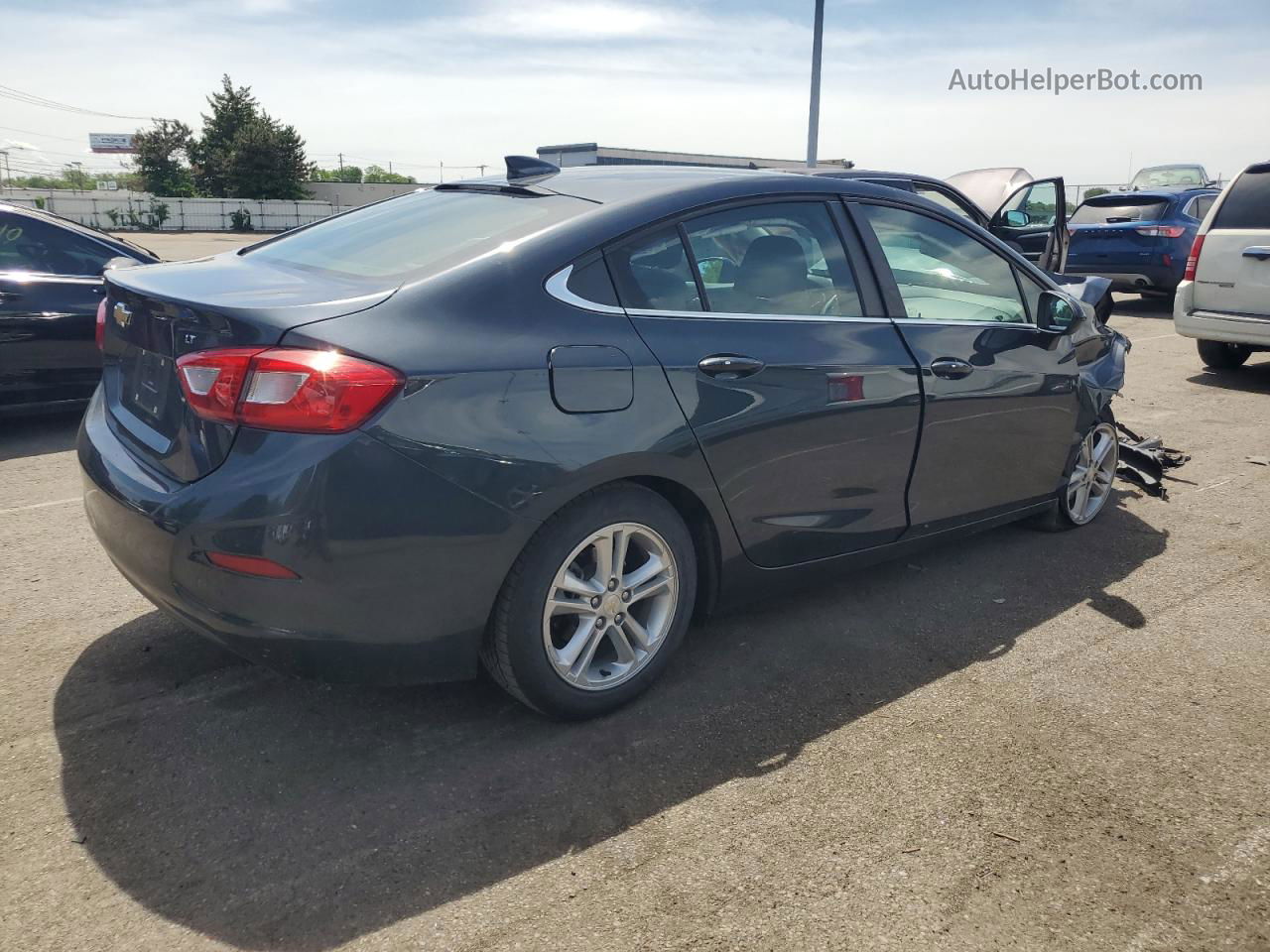 2018 Chevrolet Cruze Lt Charcoal vin: 1G1BE5SM9J7112448