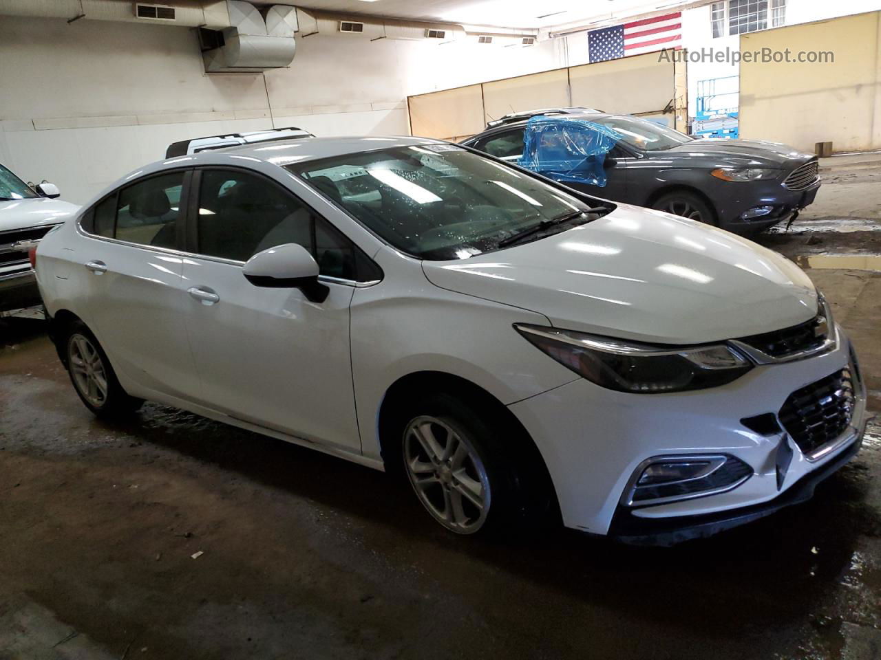 2017 Chevrolet Cruze Lt White vin: 1G1BE5SMXH7280433