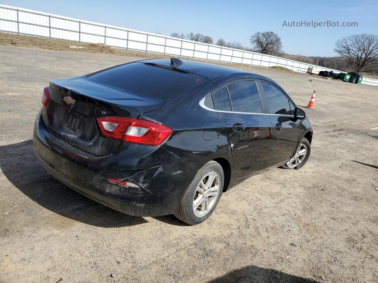 2018 Chevrolet Cruze Lt Черный vin: 1G1BE5SMXJ7116346